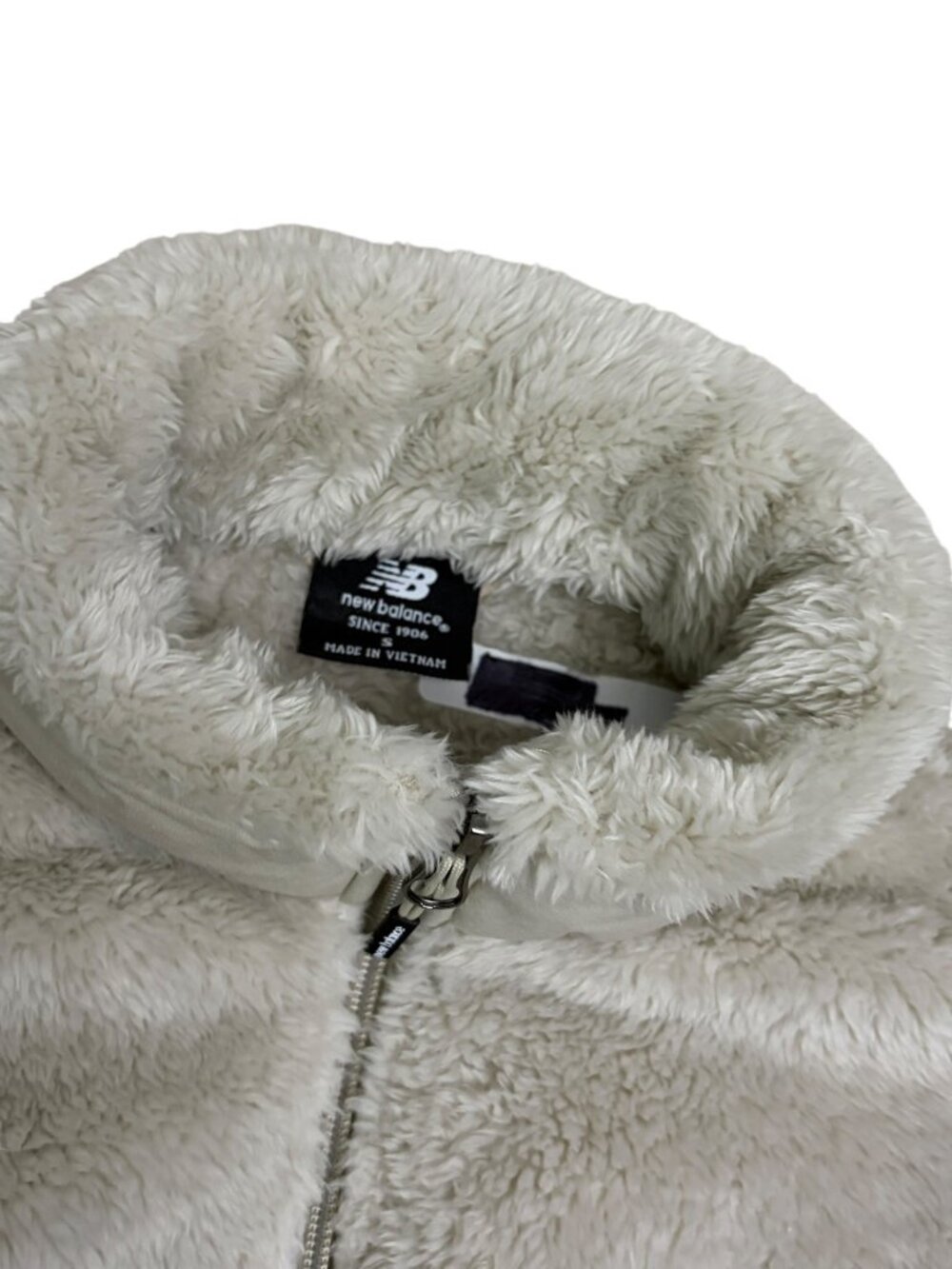NEW BALANCE Faux Fur Fleece Soft Jacket Womens Small - Picture 6 of 6